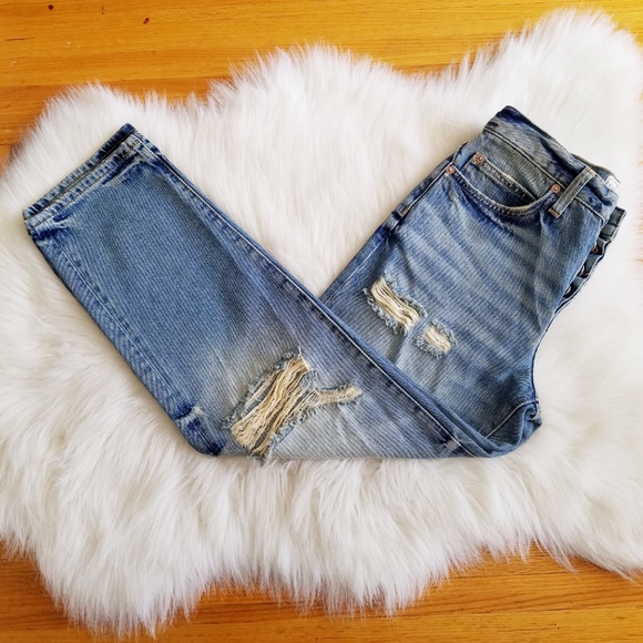 NWT FREE PEOPLE Ripped Boyfriend Jeans - Picture 2 of 8